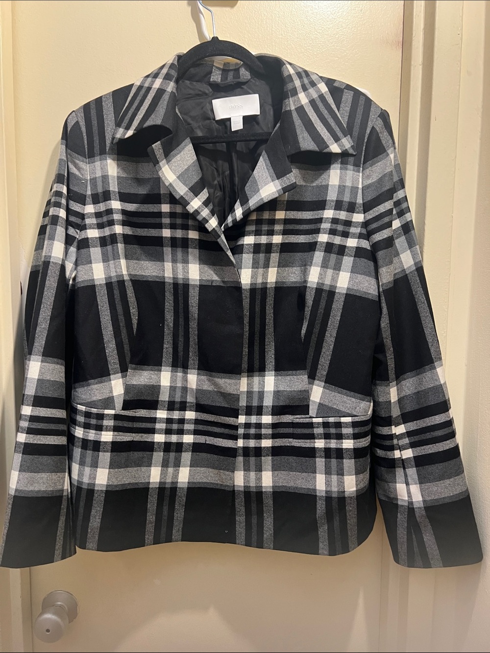 Boss Black & White Plaid Women's Blazer